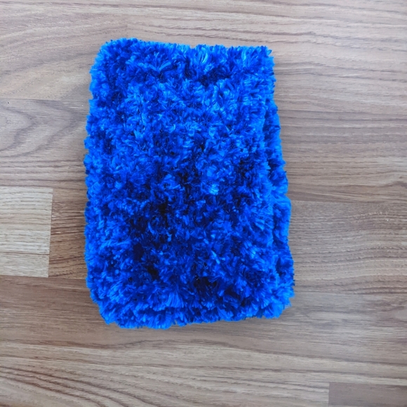 3/$15 Bright Blue Soft Warm Winter Cowl - Picture 2 of 5